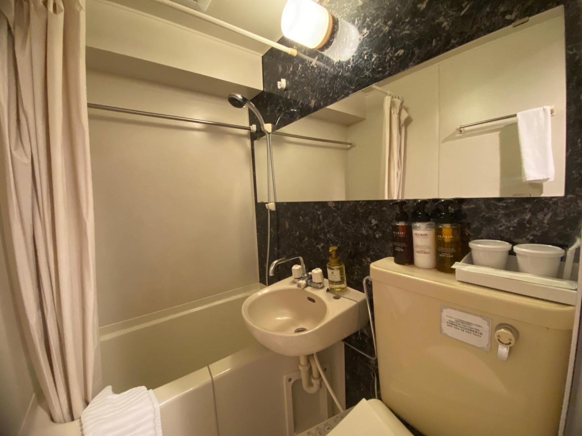 Hotel Livemax Budget Higashi Ueno Tokio Buitenkant foto